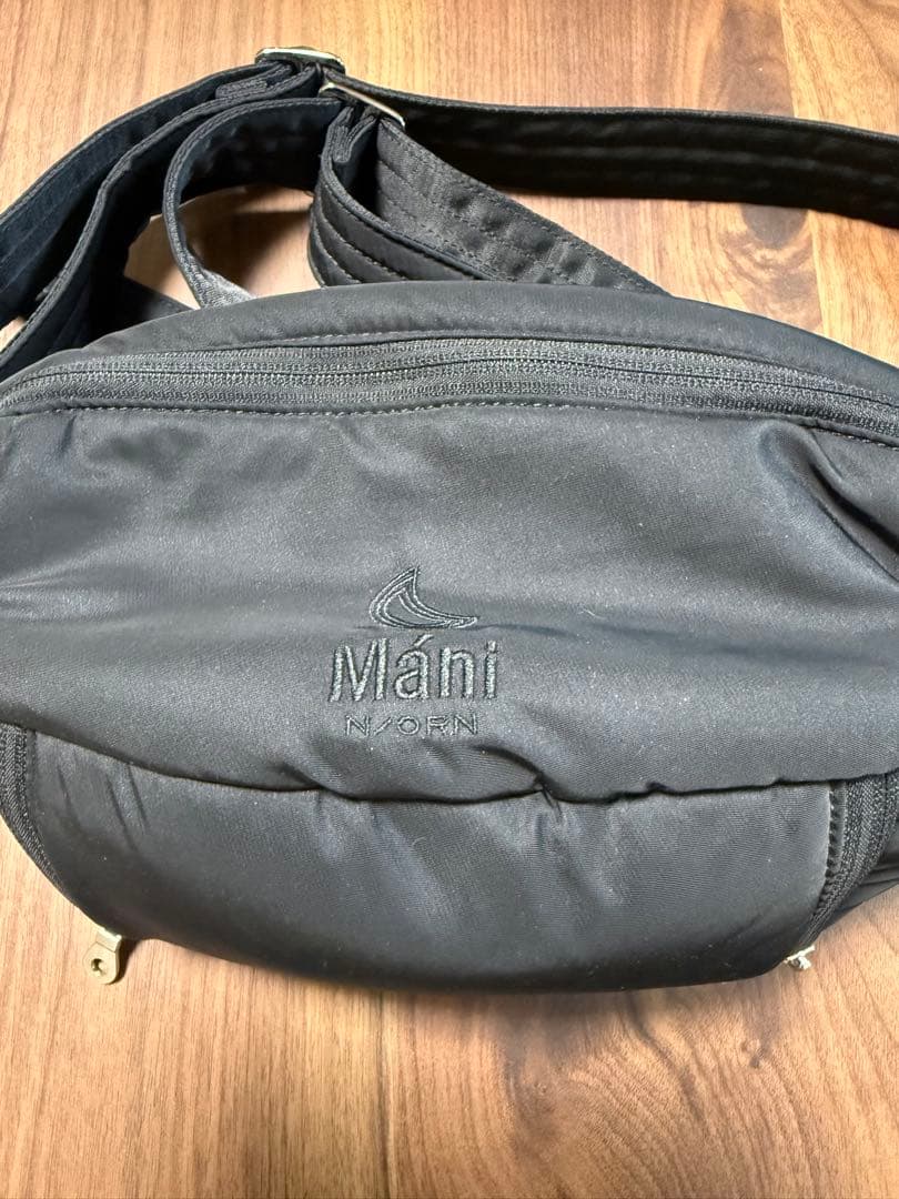 N/ORN Máni ボディバッグ　ブラック ヒップシート