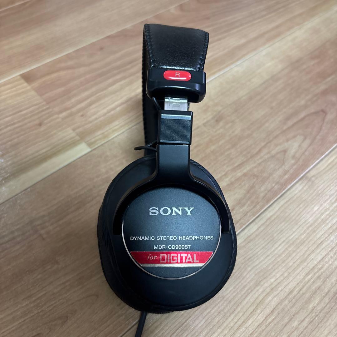 ソニー MDR-CD900ST