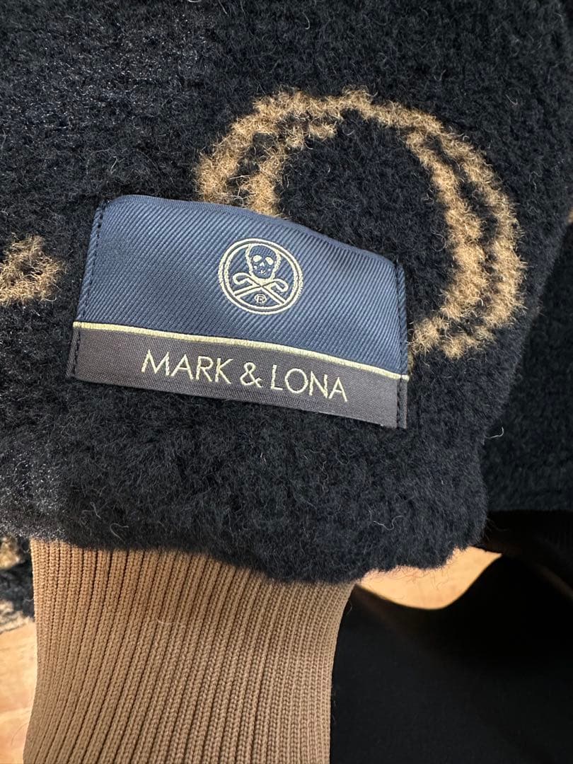 MARK & LONA ロゴ入りトレーナー　マークアンドロナ　ゴルフウェア