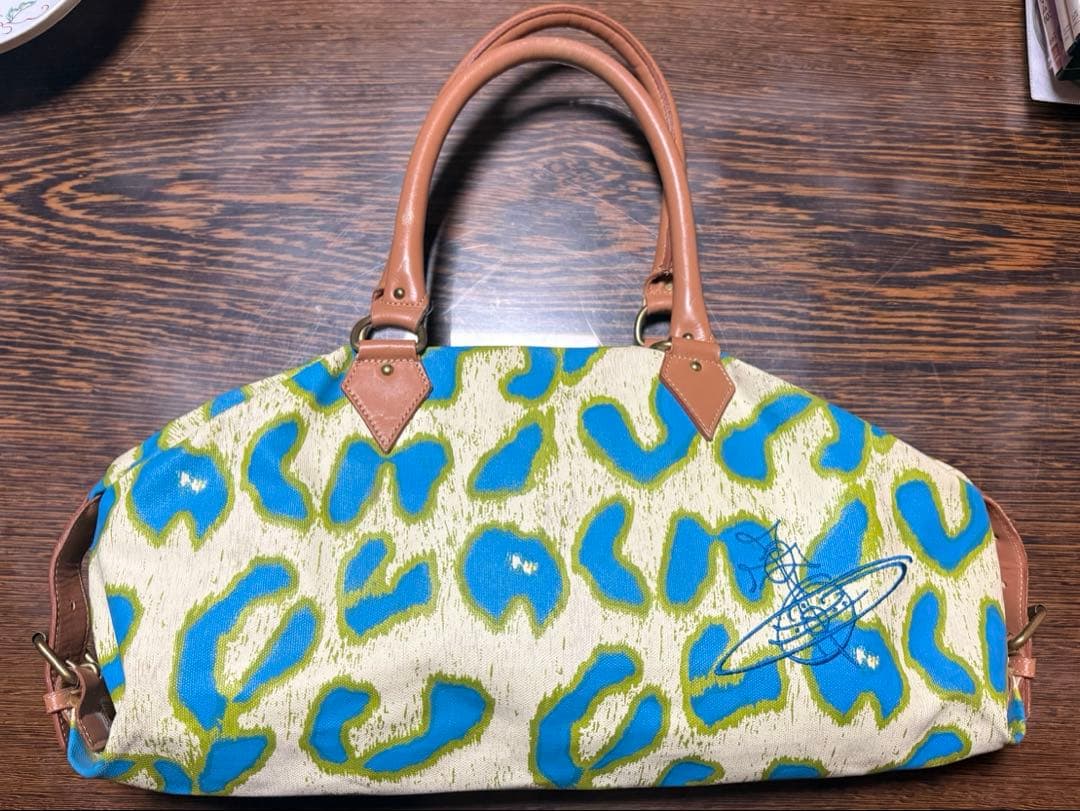 ヴィヴィアン•ウエストウッド　ボストンバッグ