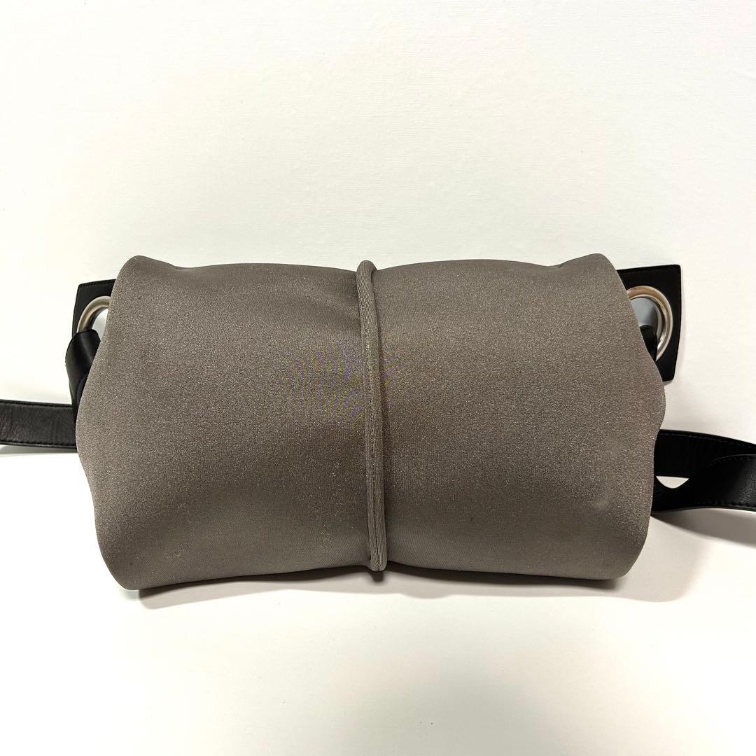 人気✨カワカワ ショルダーバッグ hatomeボディバッグ wet