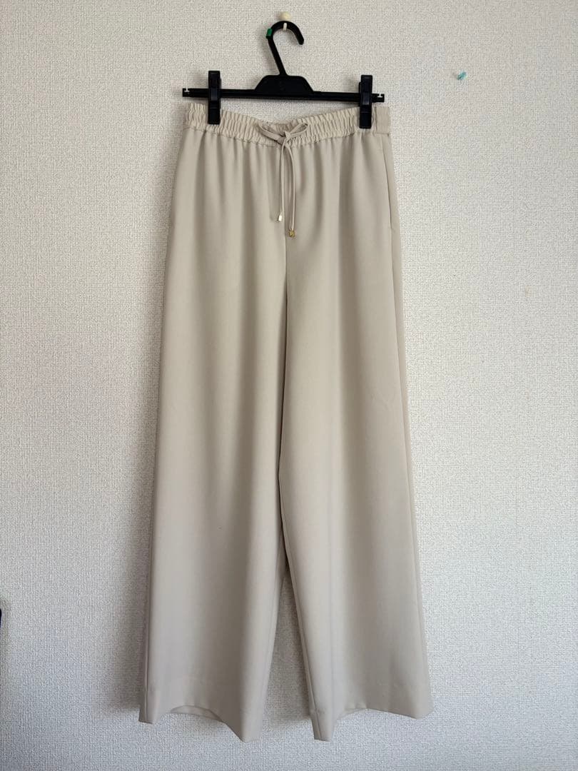 ① 新品　AOKI＆Oggiコラボ　ノーカラージャケット ワイドパンツ スーツ