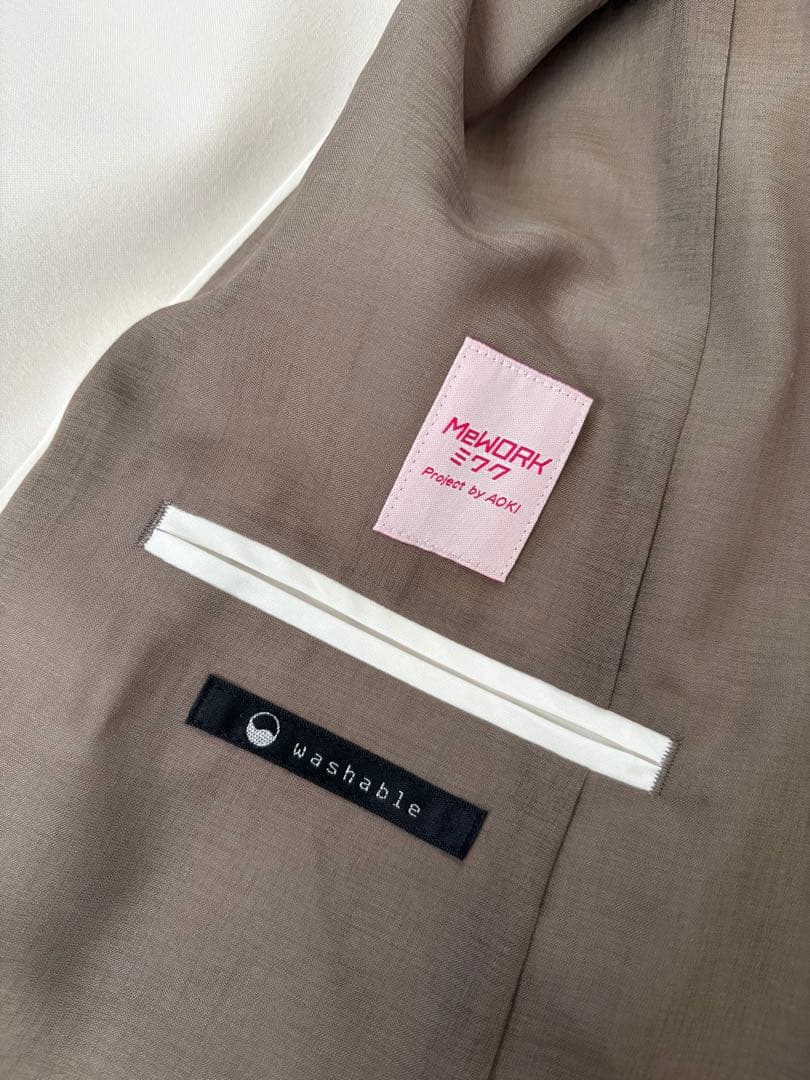 ① 新品　AOKI＆Oggiコラボ　ノーカラージャケット ワイドパンツ スーツ