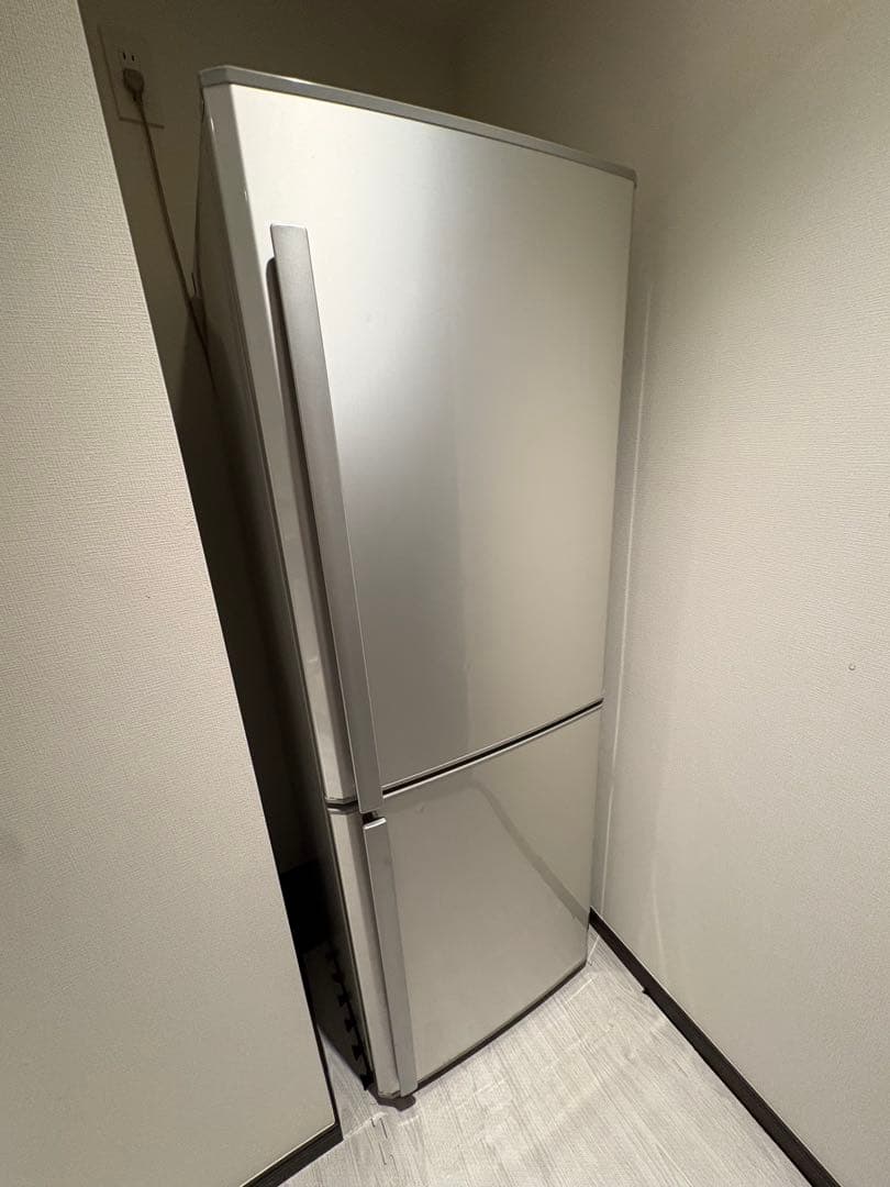 冷蔵庫・冷凍庫（下部冷凍） 三菱 MR-H26R