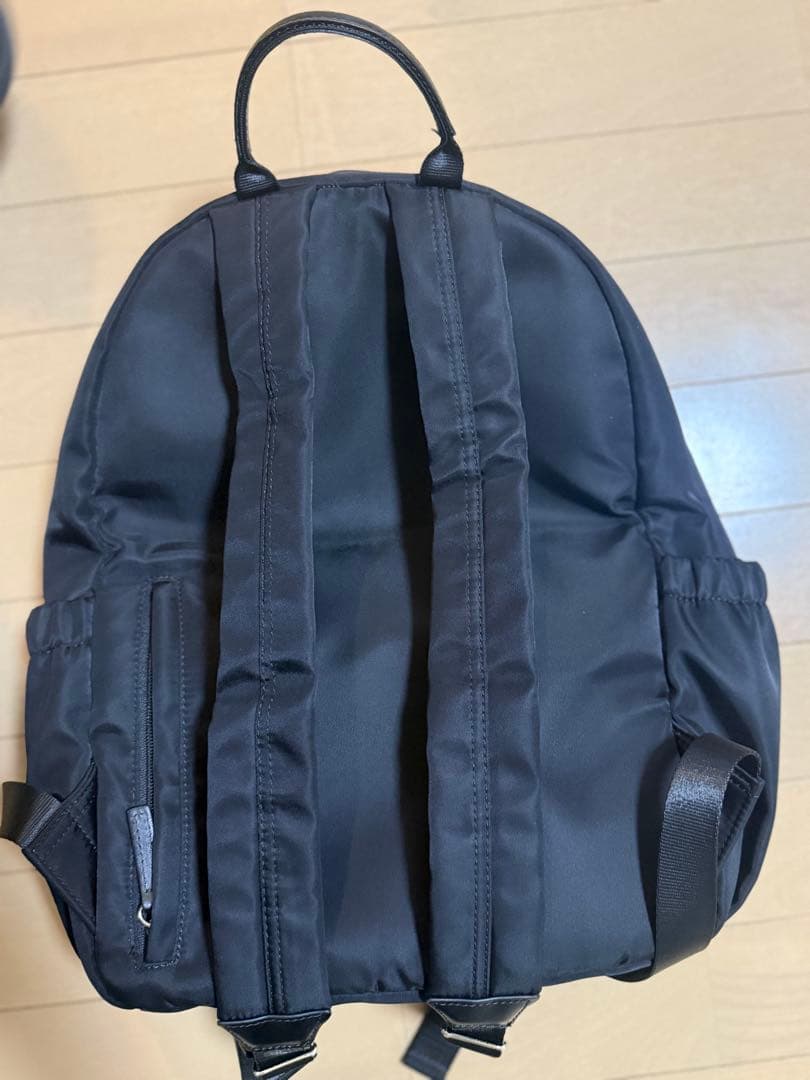 TOCCA ブラックバックパック