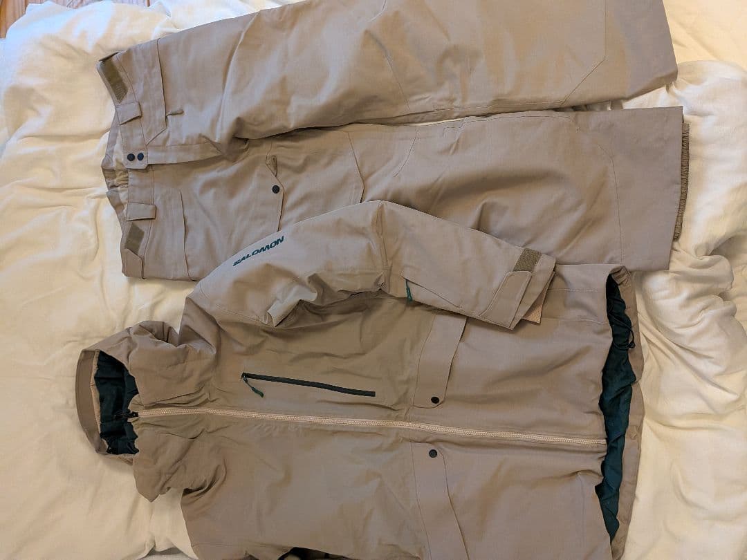 値下げ‼️SALOMON スノーボードジャケット L ベージュ　セット