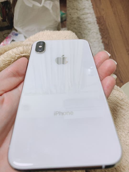 iPhone Xs本体