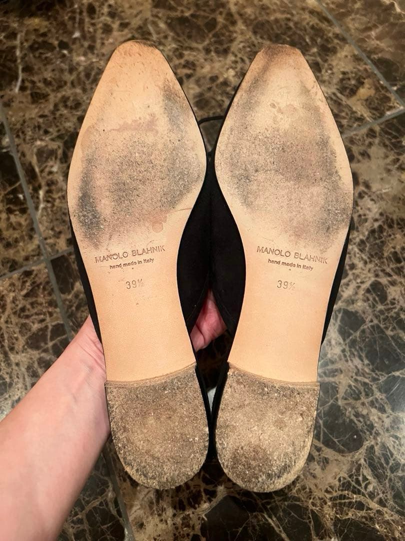 紅　ボッテガ財布　& MANOLO BLAHNIK Ballerina