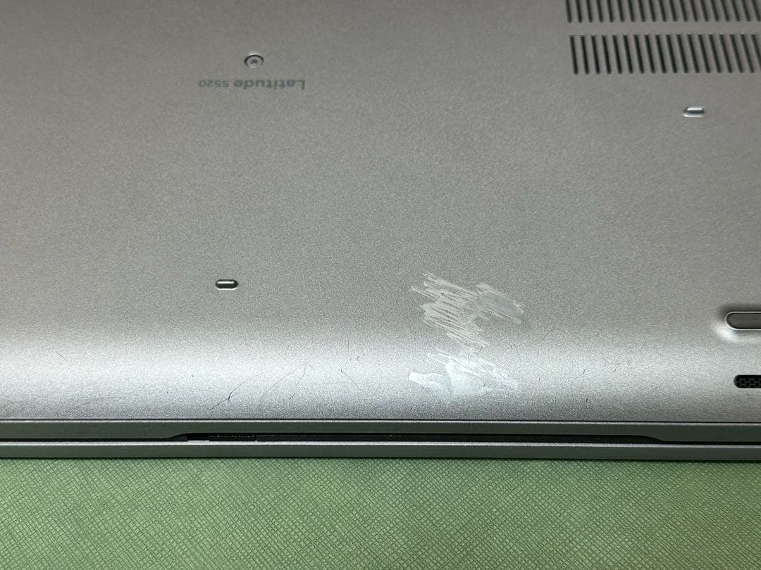 Windowsノート本体 DELL Latitude 5520 Core i5 8GB 256GB