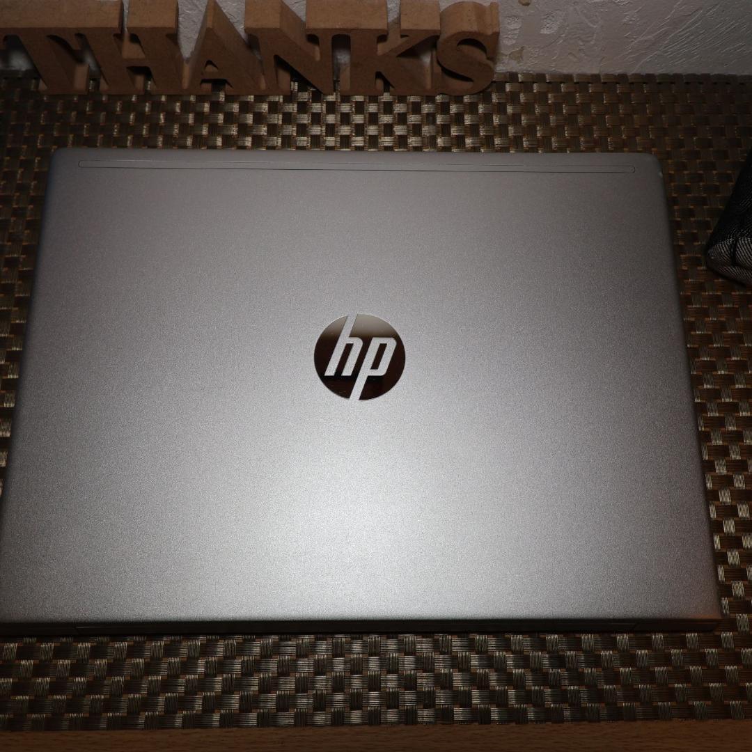 小型！Win11公式対応8世代i3/メ8G/高速SSD/無線/カメラ/TypeC