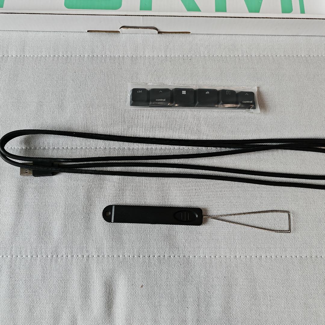 Kinesis FORM Split タッチパッド キーボード Touchpad