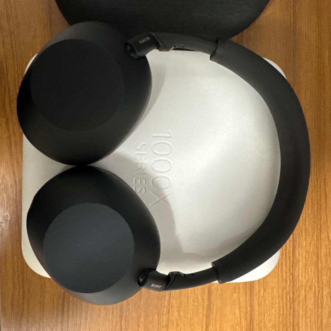 美品　SONY WH-1000XM6 ワイヤレスヘッドホン