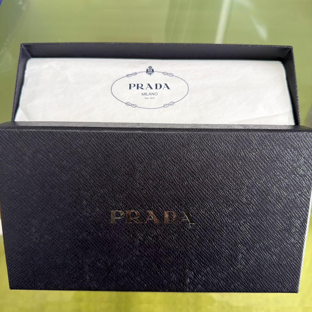 PRADA 長財布 BLACK