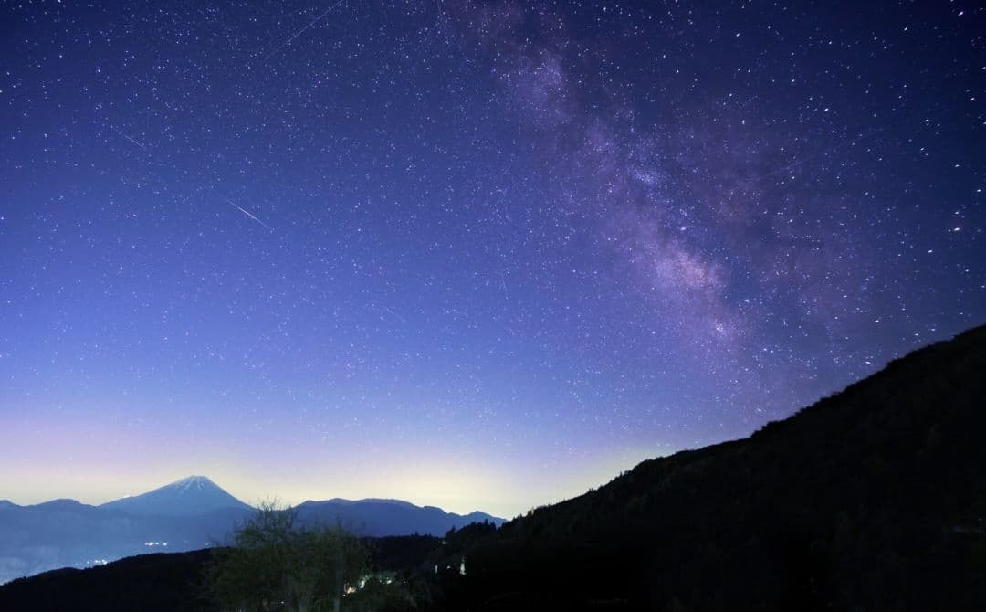 極美品SAMYANG 12mm F2.0 Xマウント 富士FUJIFILM