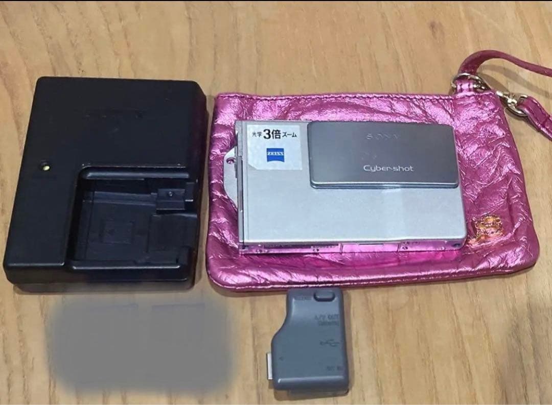 SONY　デジタルカメラ　Cyber-shot