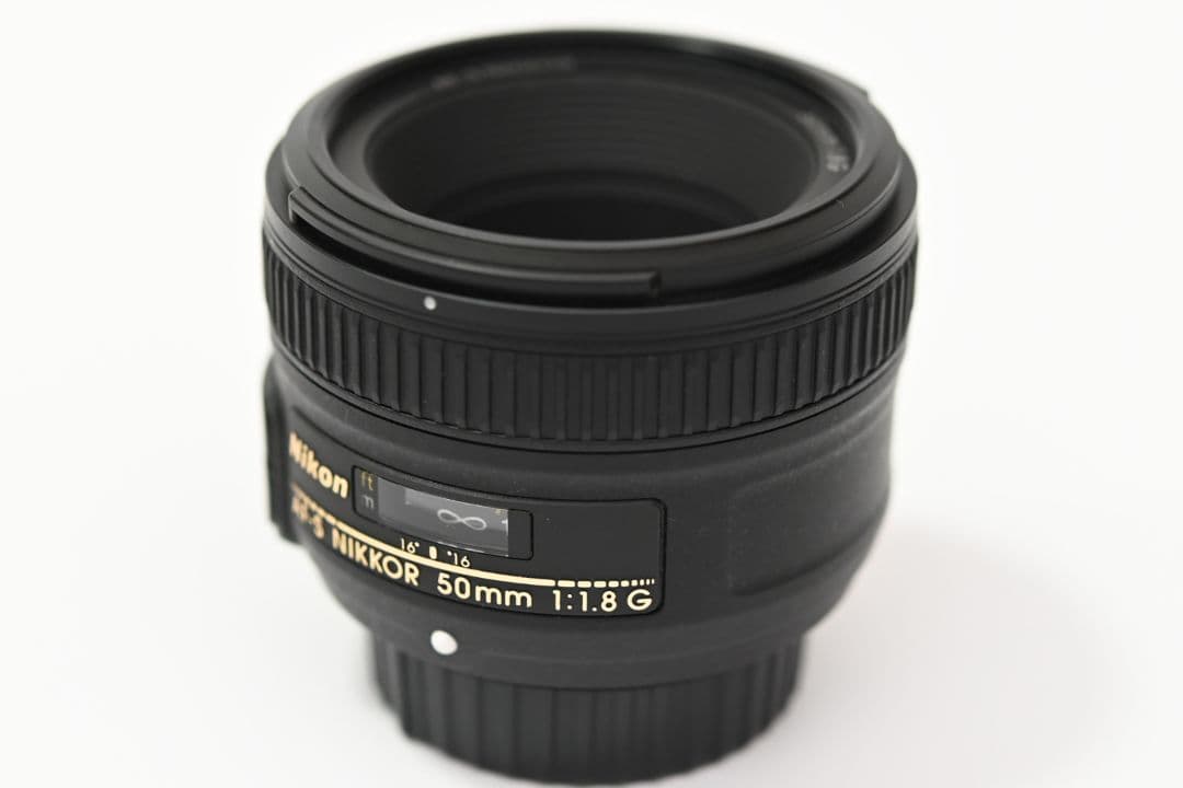 Shampoo AF-S NIKKOR 50mm f/1.8G レンズ