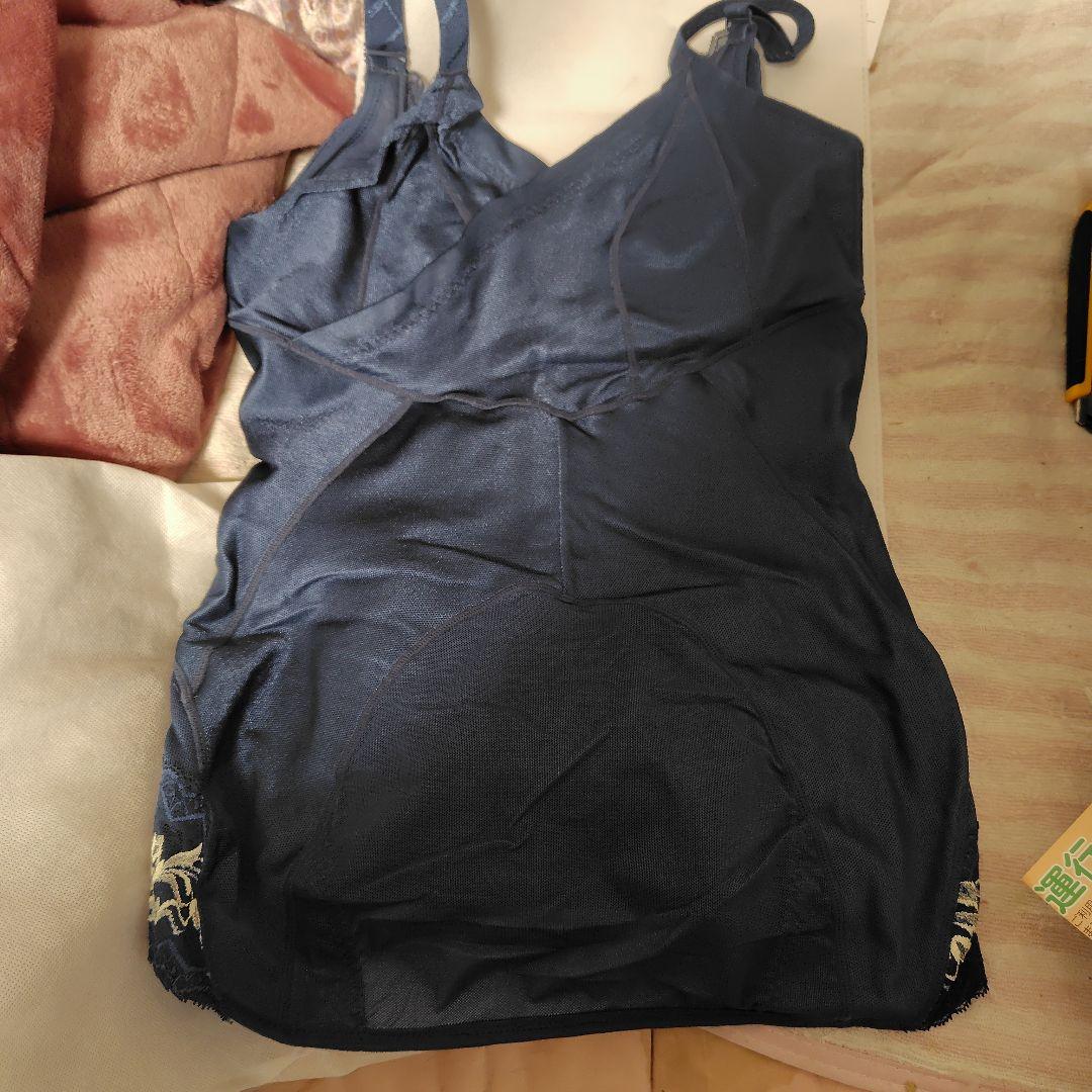 マルコリベルディーニボディシェイパー　B85 ネイビー