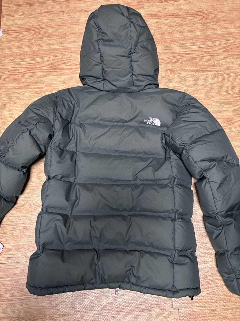 新品試着のみ‼️ノースフェイス　ND92215　Мサイズ　ニュートープ