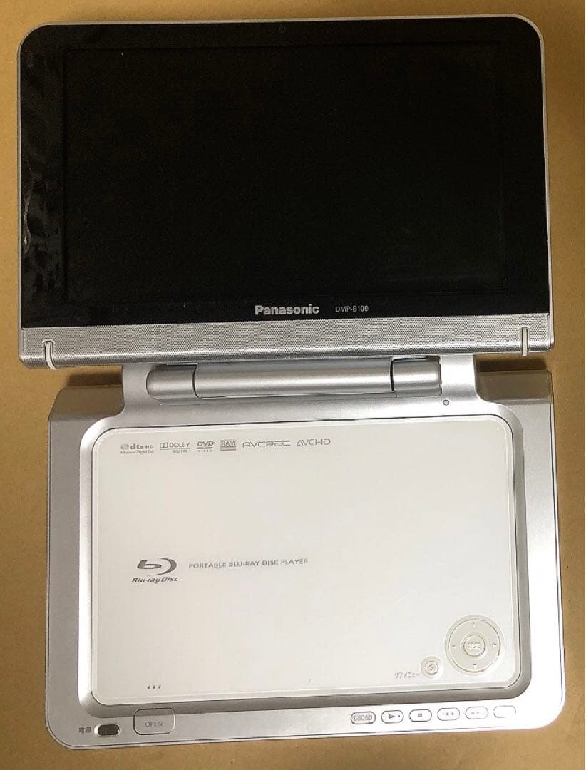 訳あり　Panasonic ポータブル ブルーレイプレーヤー　DMP-B100