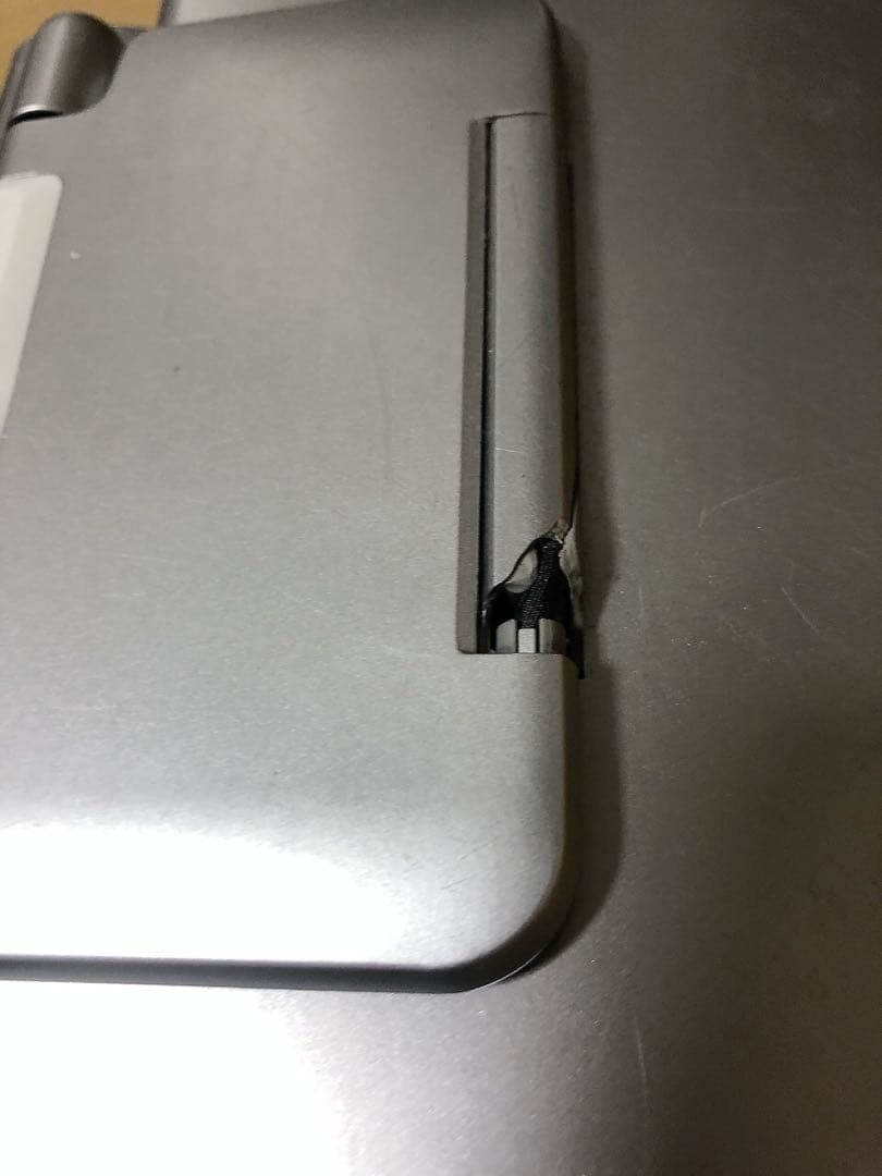 訳あり　Panasonic ポータブル ブルーレイプレーヤー　DMP-B100