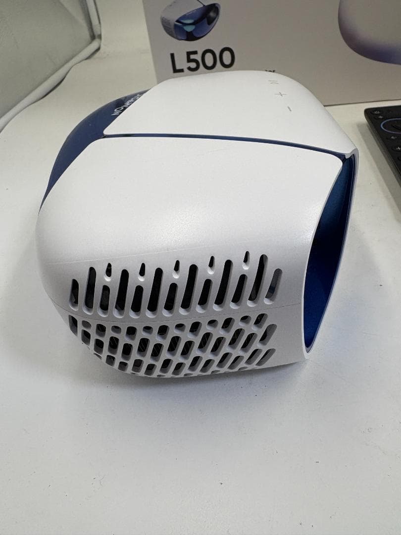 NOMVDIC L500 ポータブル RGB レーザープロジェクター 中古美品