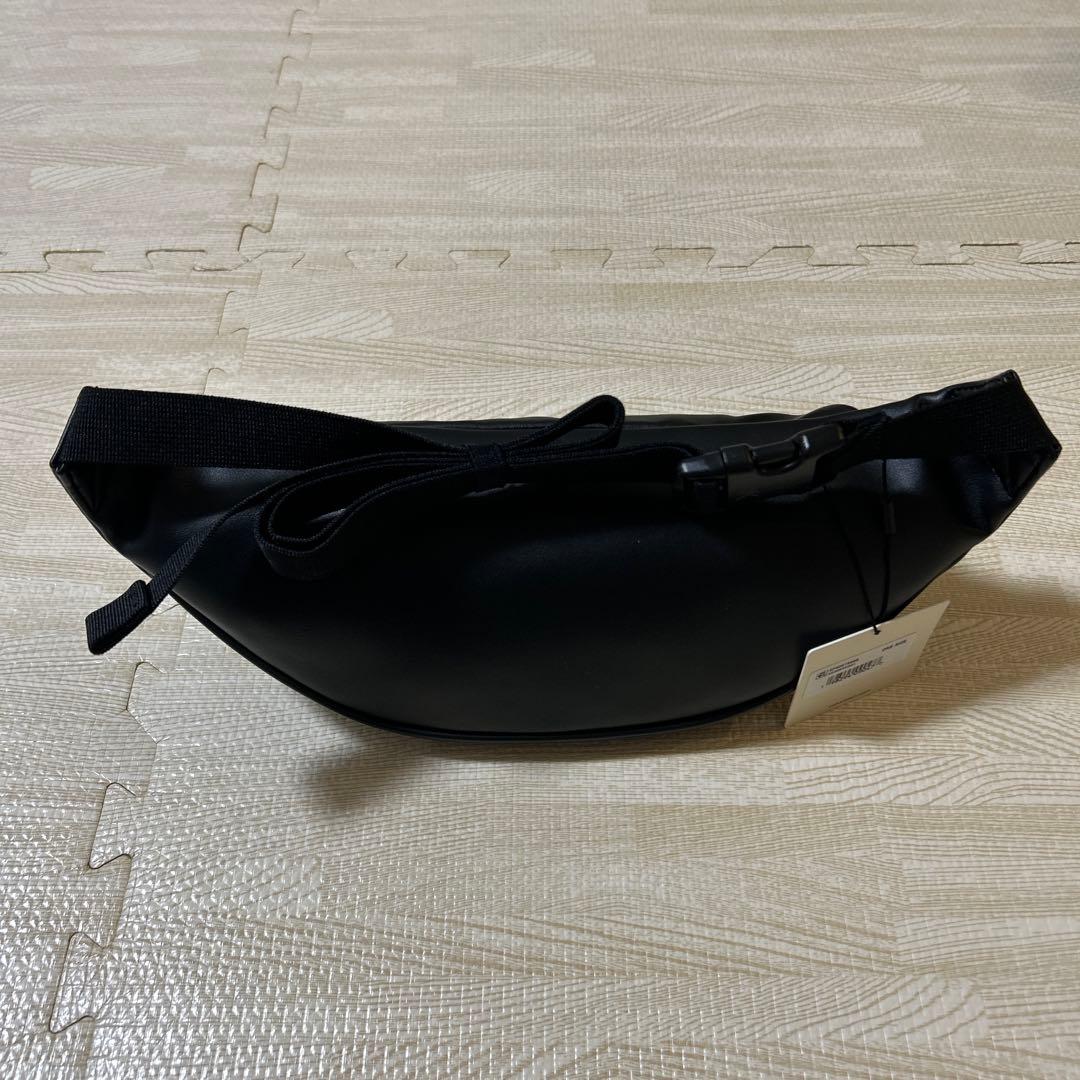 （新品未使用・海外モデル）カルバンクライン　ウエストバッグ　ボディバッグ　黒