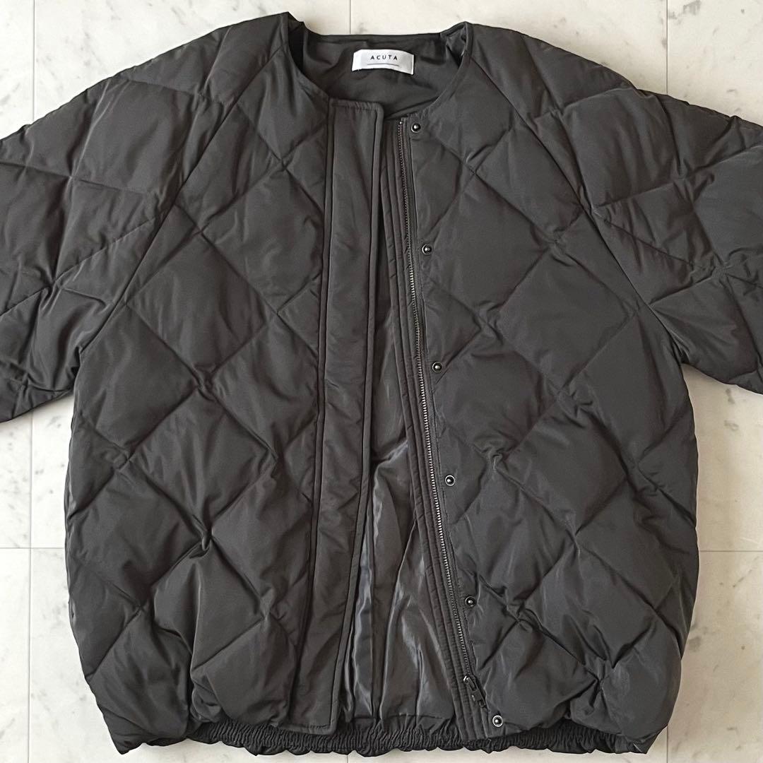 極美品＊アーバンリサーチ コクーンキルティングダウン カーキグレー系 acuta