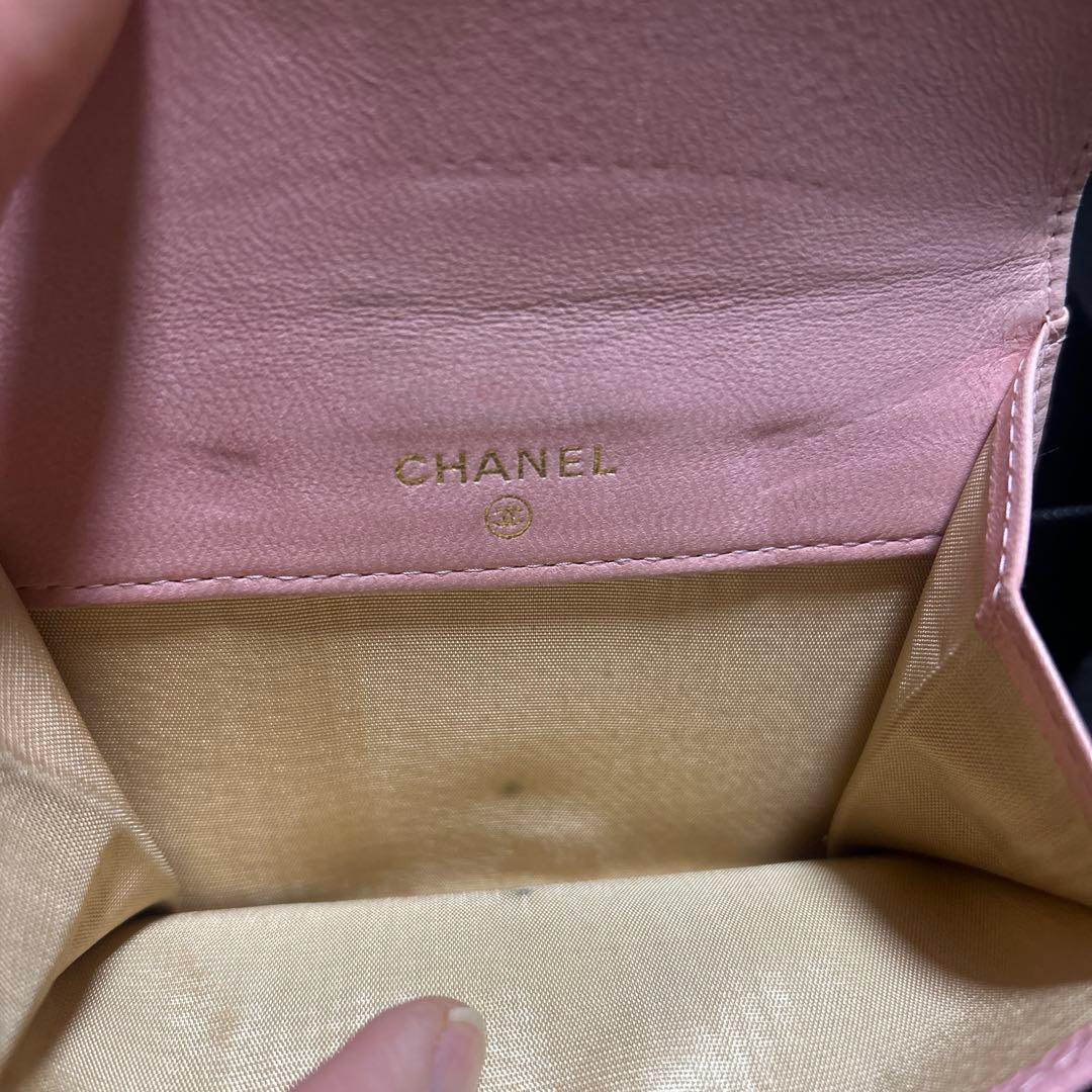 CHANEL ピンク レザー 二つ折り財布
