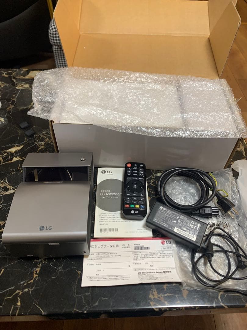 美品 LG プロジェクター PH450UG Wi-Fi/Bluetooth