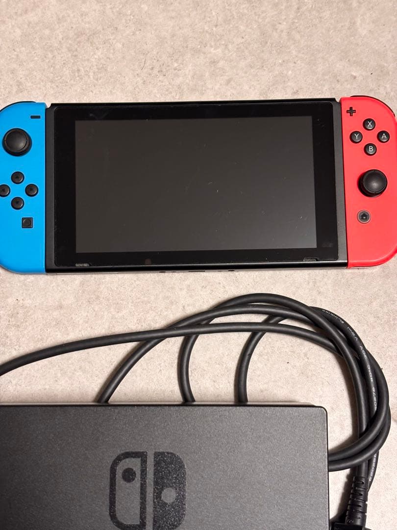 ニンテンドー　Switch本体