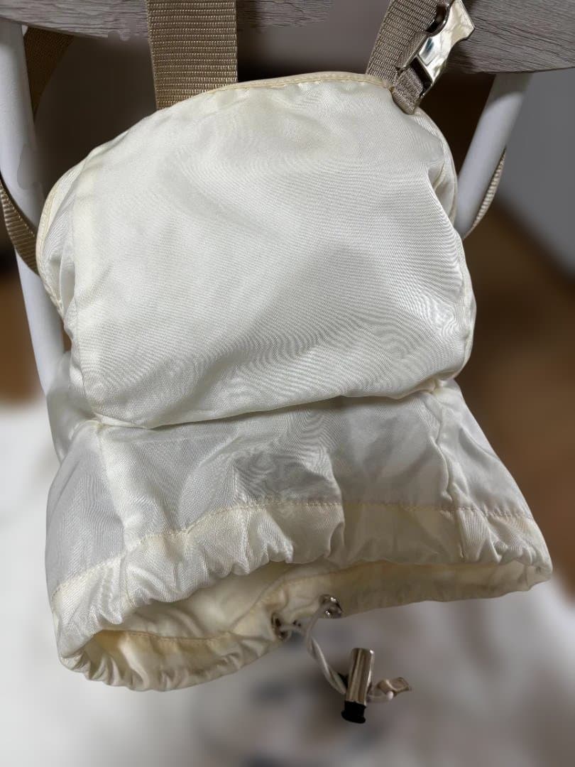 PRADA ホワイト ナイロン バックパック