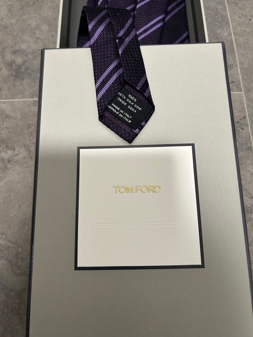 最終価格TOM FORD トムフォードネクタイ　パープル　ストライプ