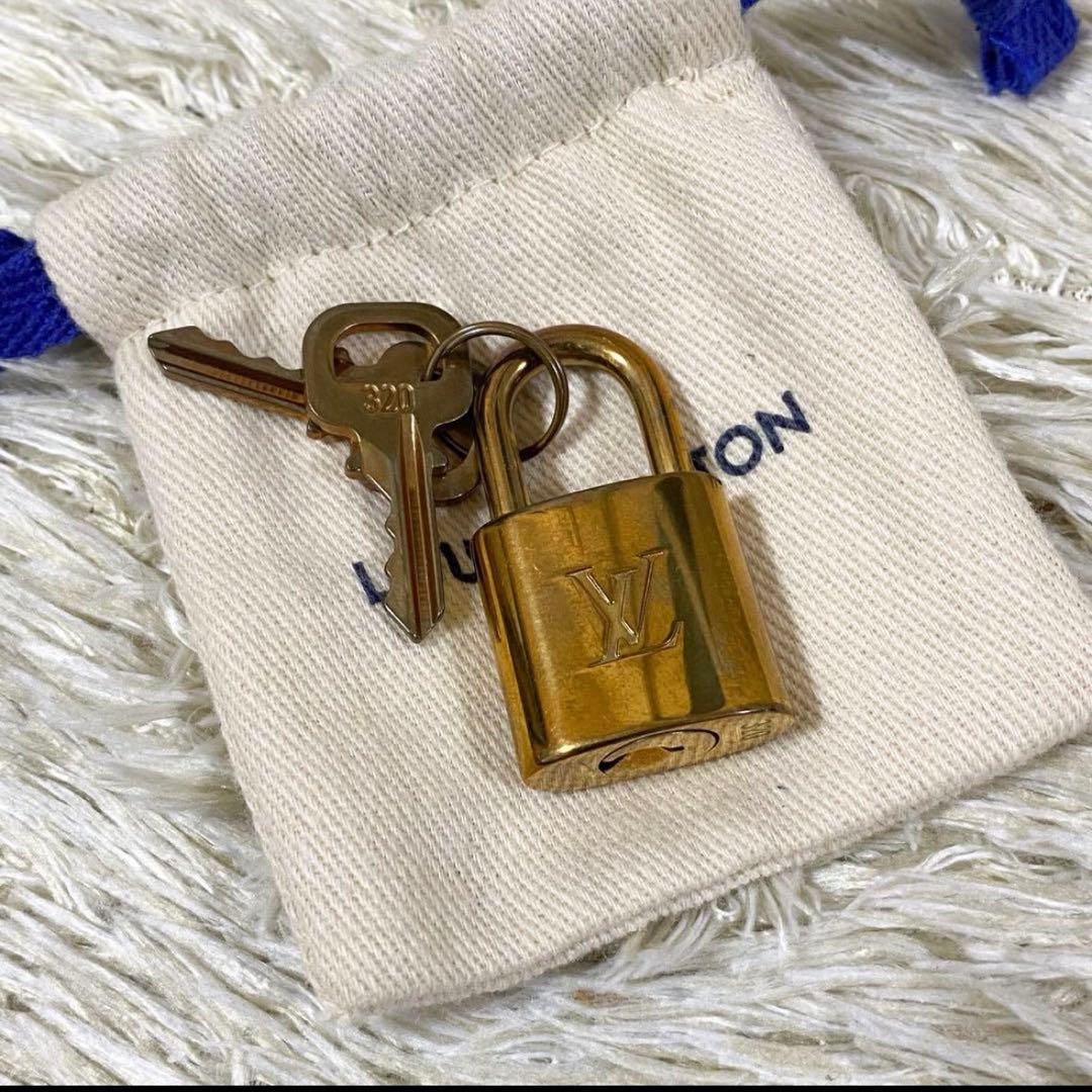 Louis Vuitton モノグラム ボストンバッグ　スピーディ25