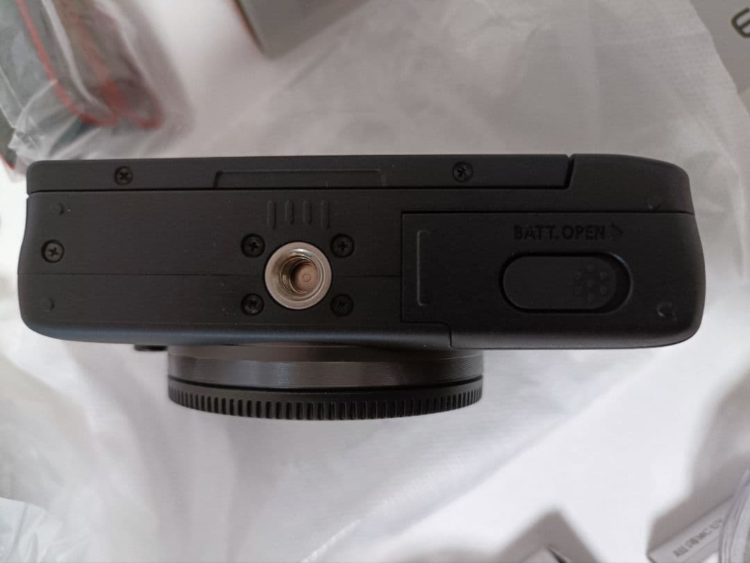 Canon EOS M10 ブラック 未使用品