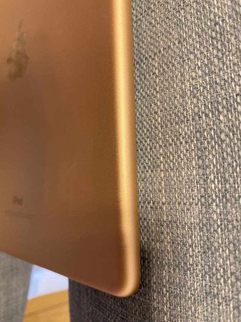 美品 Apple iPad 第6世代 32GB Wi-Fiモデル