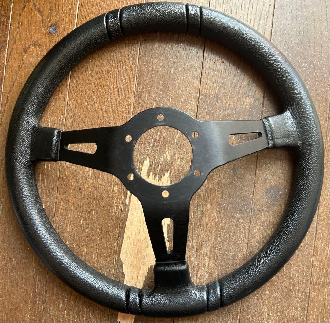 momo モモ drifting ドリフティング ステアリングホイール 35π