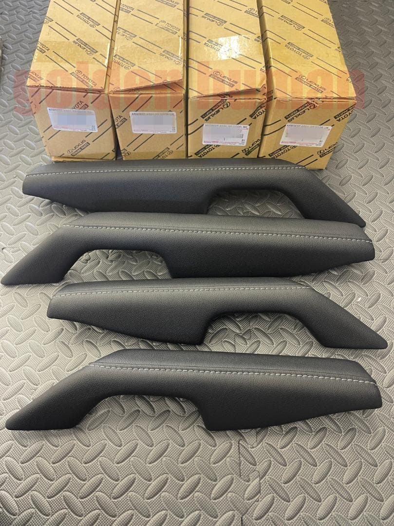 トヨタ ハイラックス GUN125 レザー ドア アームレスト ブラック 肘置き