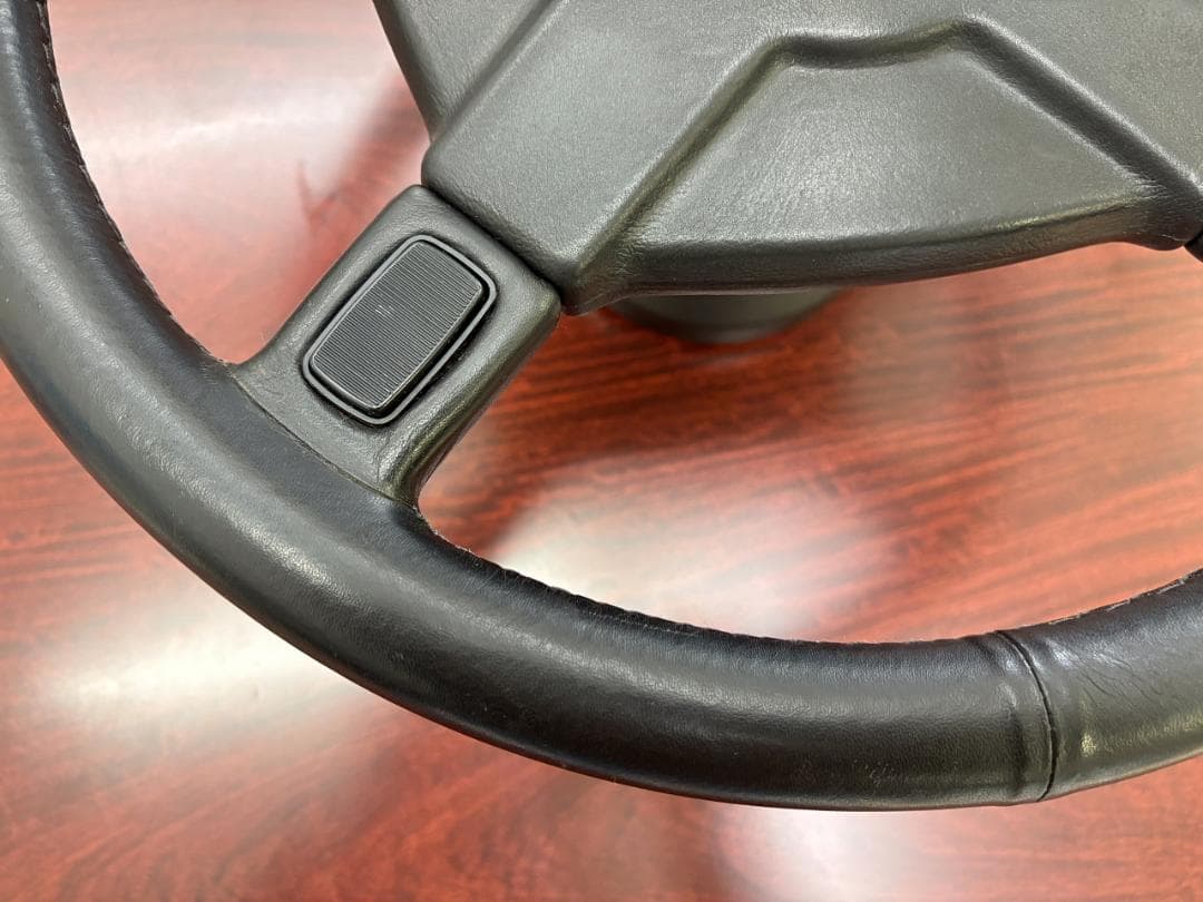 メルセデスベンツ Mercedes Benz atiwe ステアリング AMG