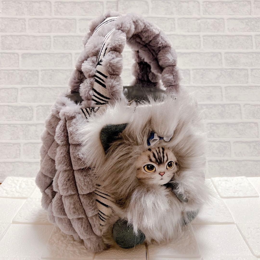 コヤンイサムチョン ファー トートバッグ 猫ちゃん 毛足長め 猫