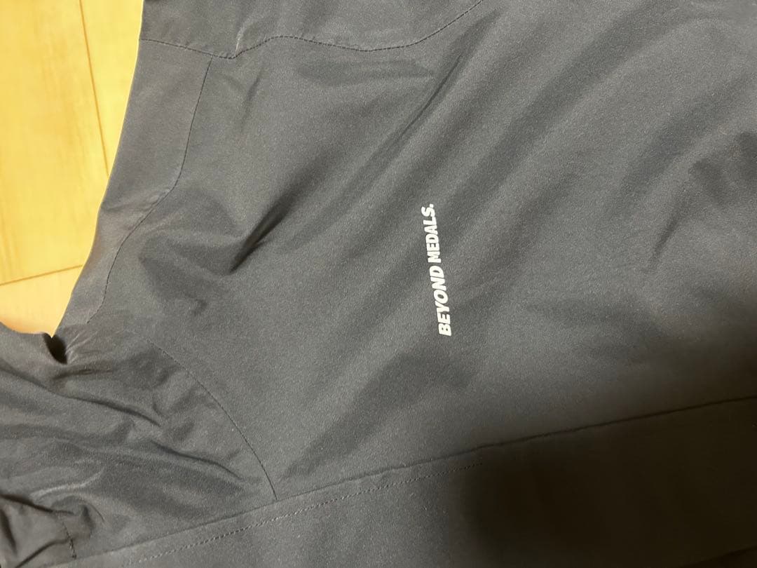 BEYOND MEDALS ビヨンドメダルズ nomadik 686 ポルコム