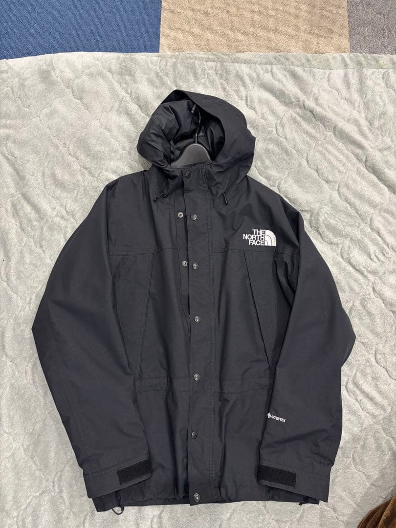 THE NORTH FACE ブラック マウンテンライトパーカー