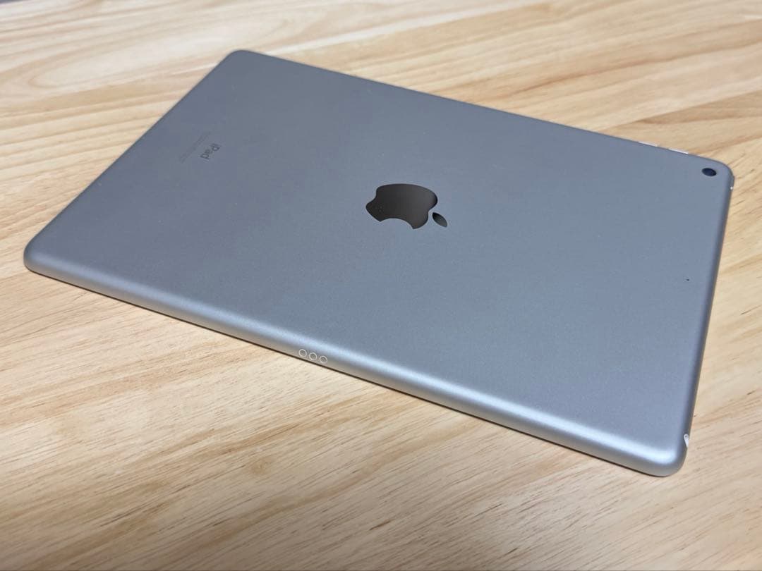 美品 iPad 第7世代 128GB 付属完備 Apple純正再整備品 WiFi