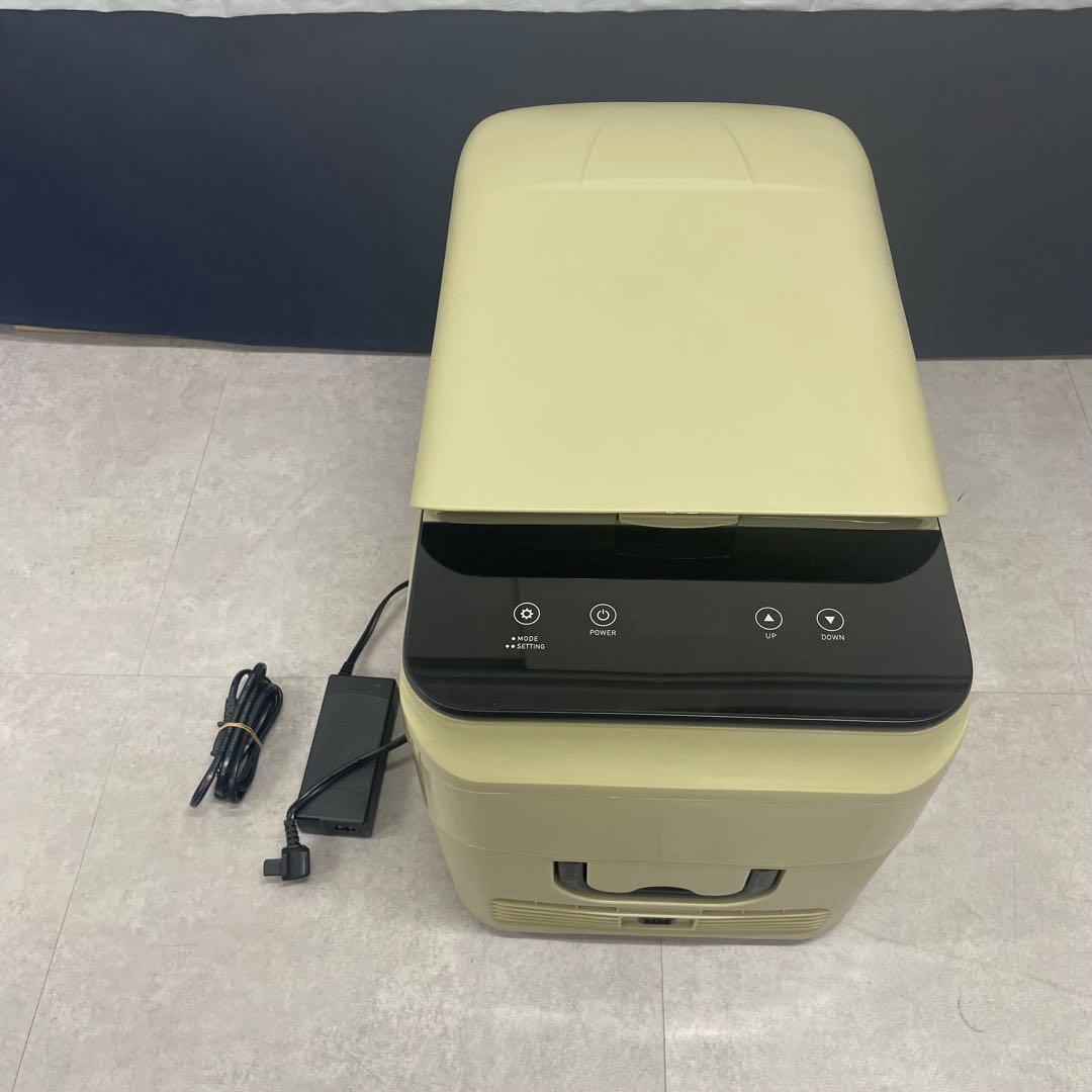 ポータブル冷蔵冷凍庫 26L 車載対応 温度調整可 動作品 o