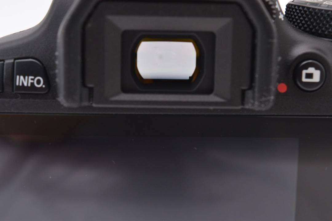 ■ 美品 ■ キャノン　Canon Kiss X7 レンズキット S数929回