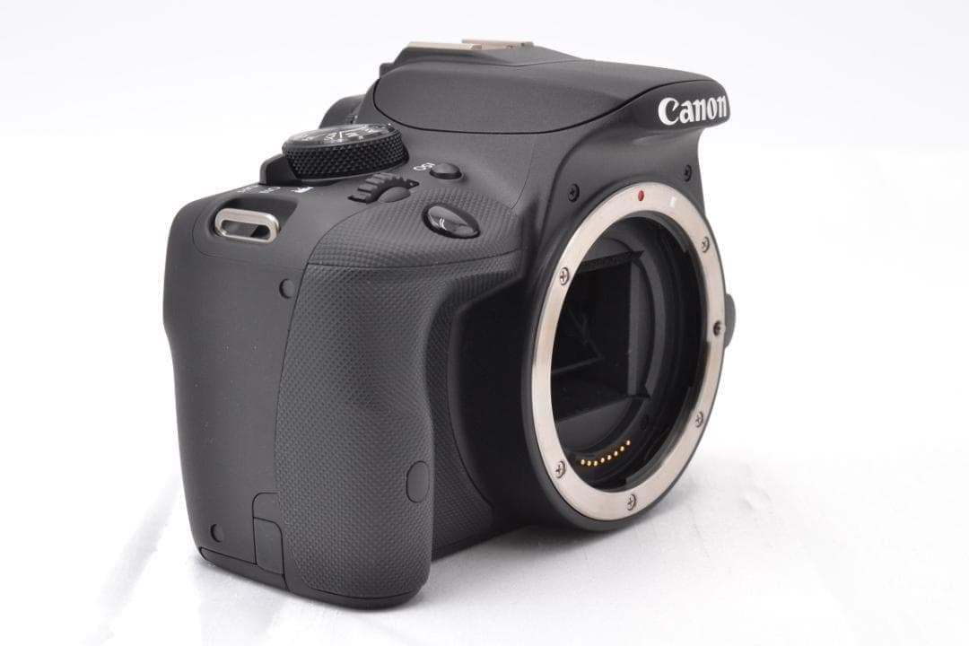 ■ 美品 ■ キャノン　Canon Kiss X7 レンズキット S数929回