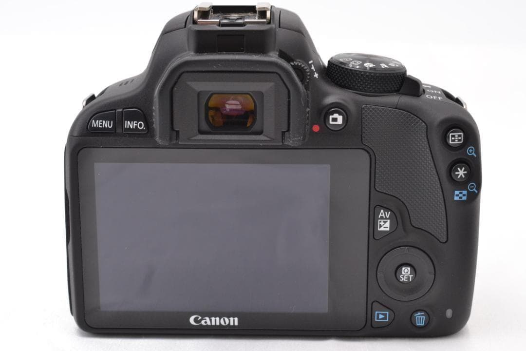 ■ 美品 ■ キャノン　Canon Kiss X7 レンズキット S数929回