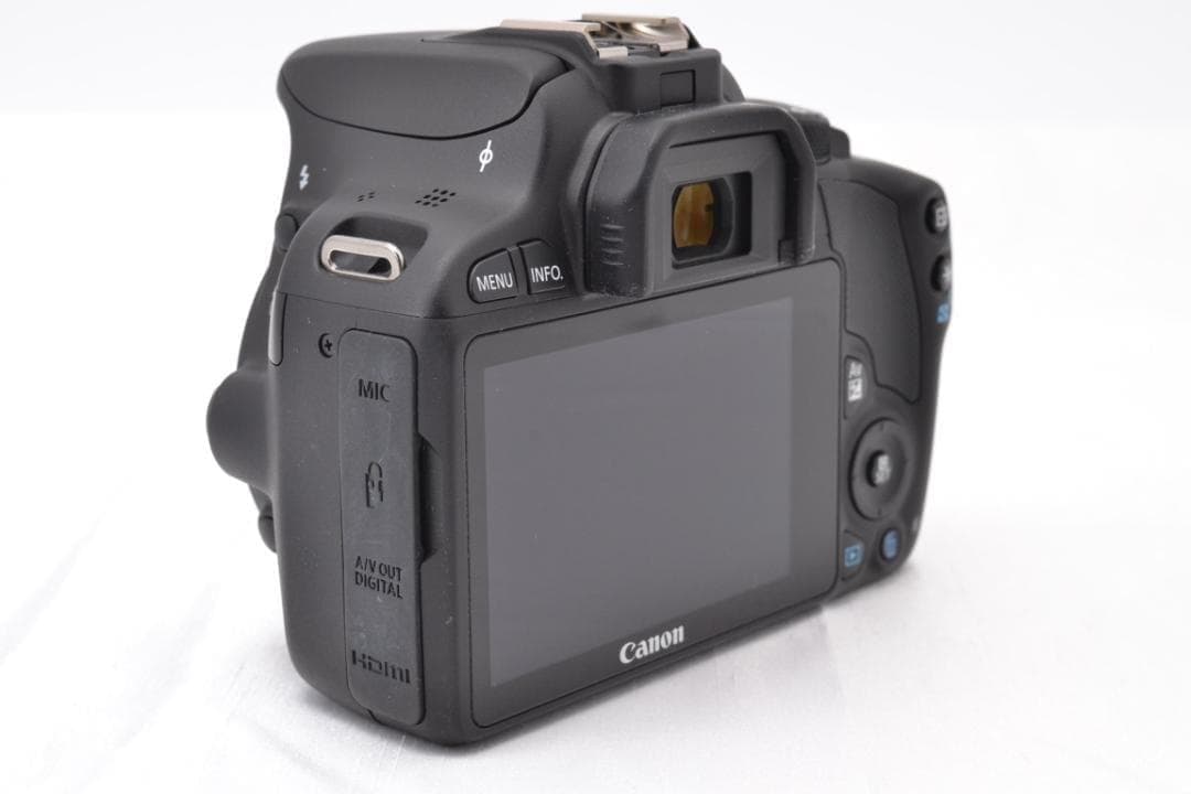 ■ 美品 ■ キャノン　Canon Kiss X7 レンズキット S数929回