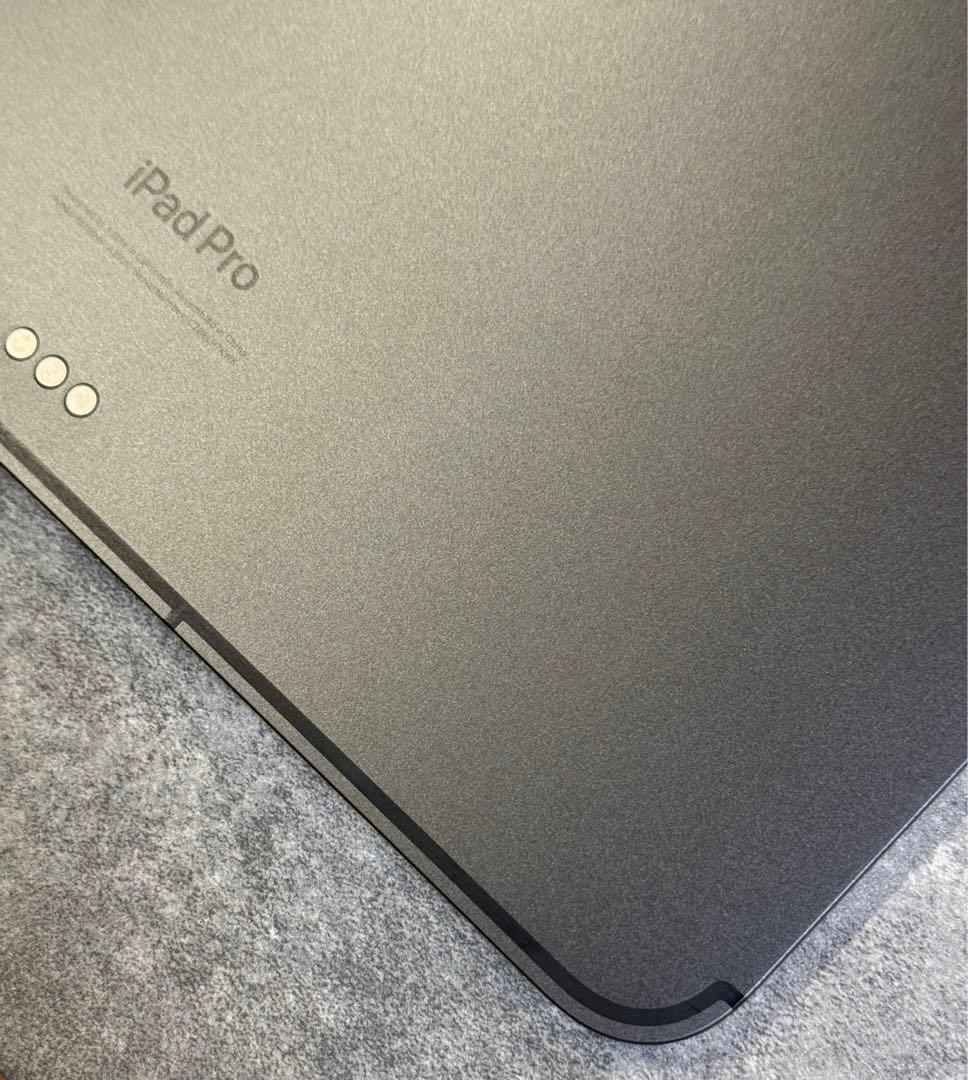 iPad pro M4 13インチ 256GB Cellularスペースブラック