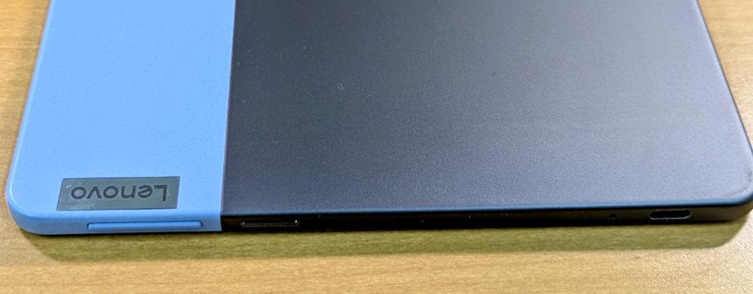 051300B Lenovo CT-X636F　128GB　本体