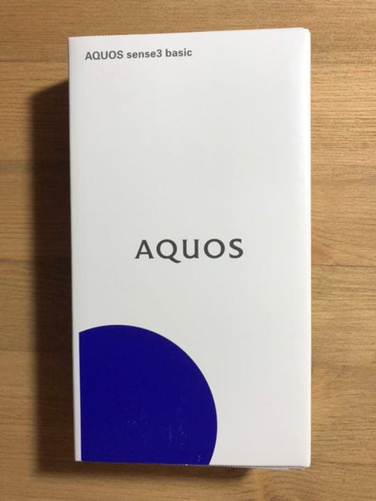 AQUOS sense3 basic SHV48 シルバー simフリー
